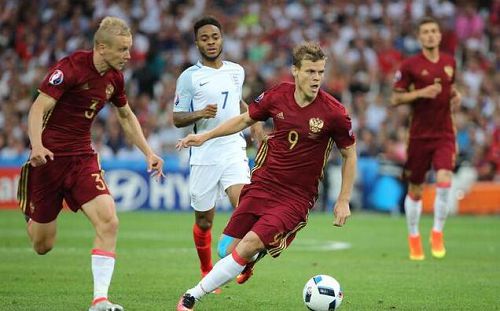  德甲焦点战：多特蒙德主场迎战奥格斯堡，强弱对话悬念几何？